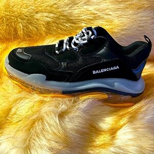 Balenciaga Triple S sneakers 🧚🏻‍♀️ Sz 45 11